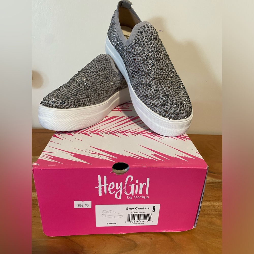 Brand New Corkys Hey Girl Swank size 8